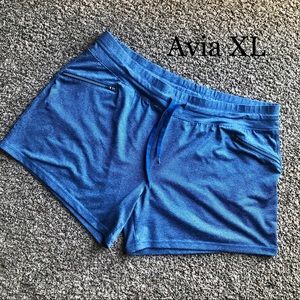 Avia XL shorts